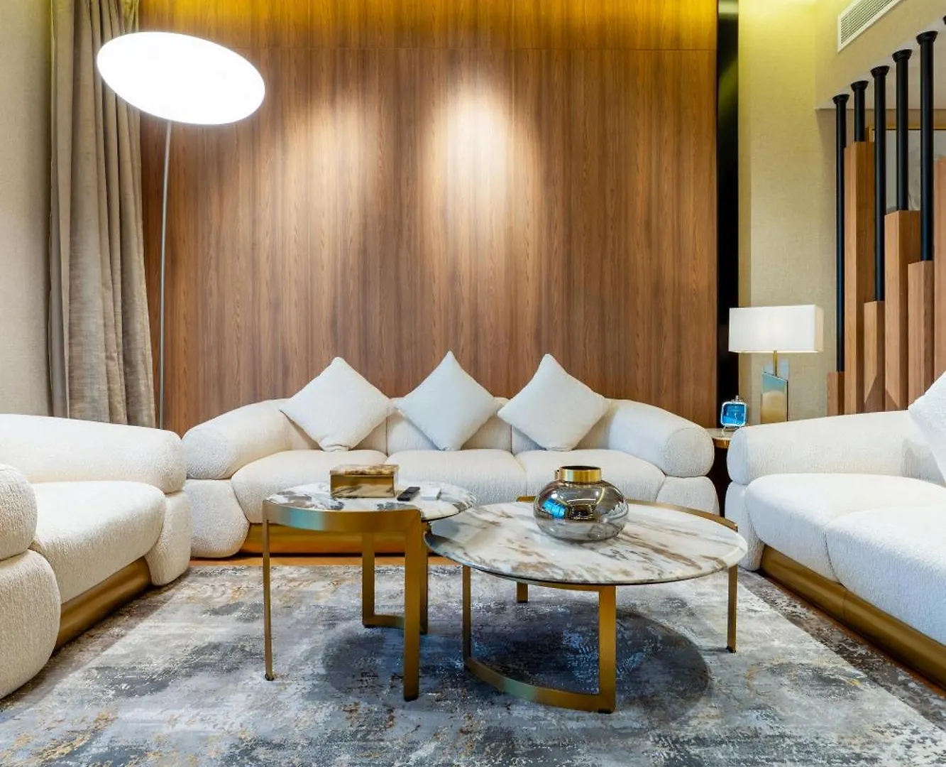 Apartment Luxury Beachfront 3 Bed Apt In Dubai Jbr
